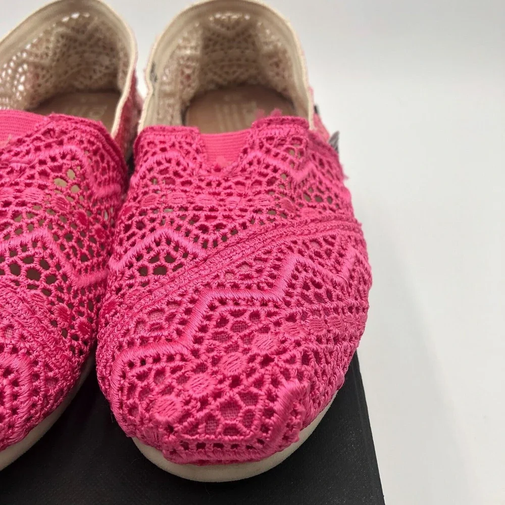 TOMS Moroccan Flat Shoes Womens Size 5 Ombre Pink Crochet Lace Slip‎ On 451113